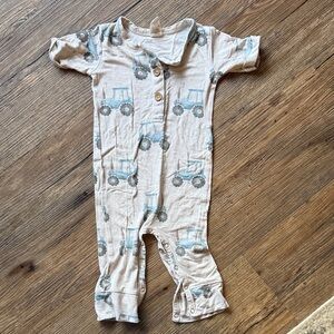 Tractor Print Baby Short Sleeve Romper